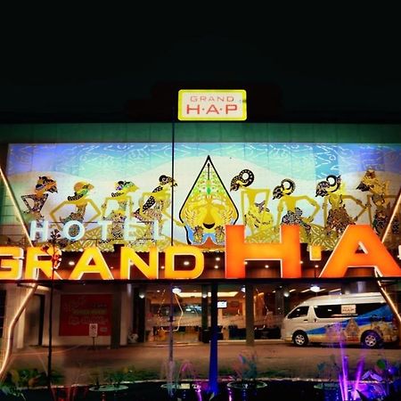 Grand Hap Solo Hotel Luaran gambar