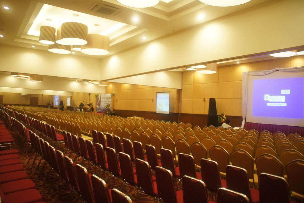 Grand Hap Solo Hotel Luaran gambar