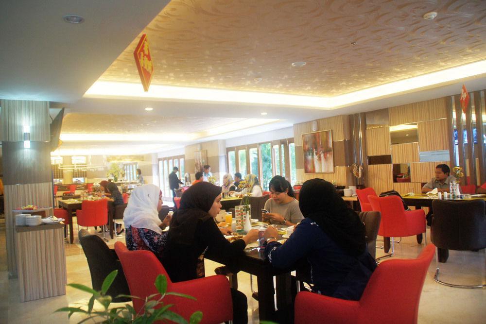 Grand Hap Solo Hotel Luaran gambar