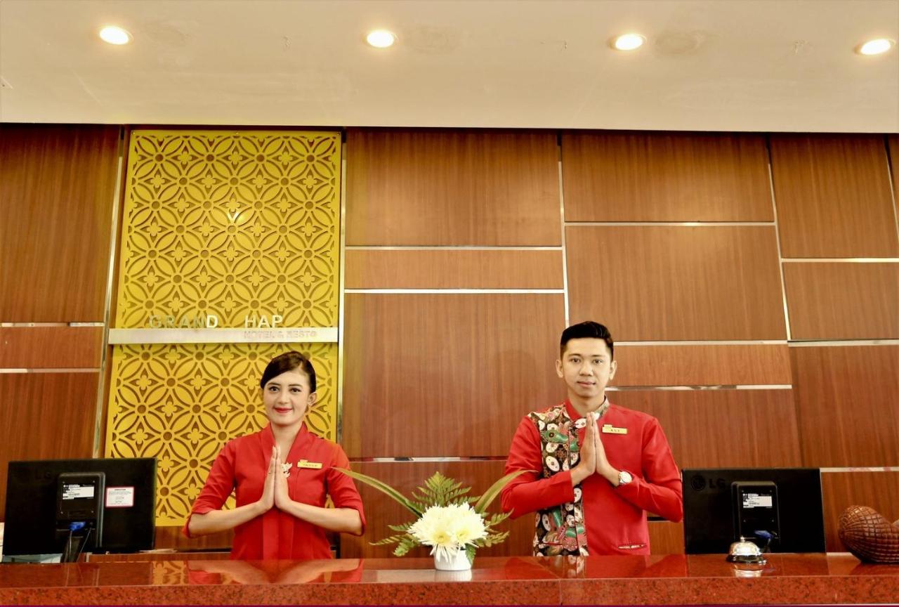 Grand Hap Solo Hotel Luaran gambar