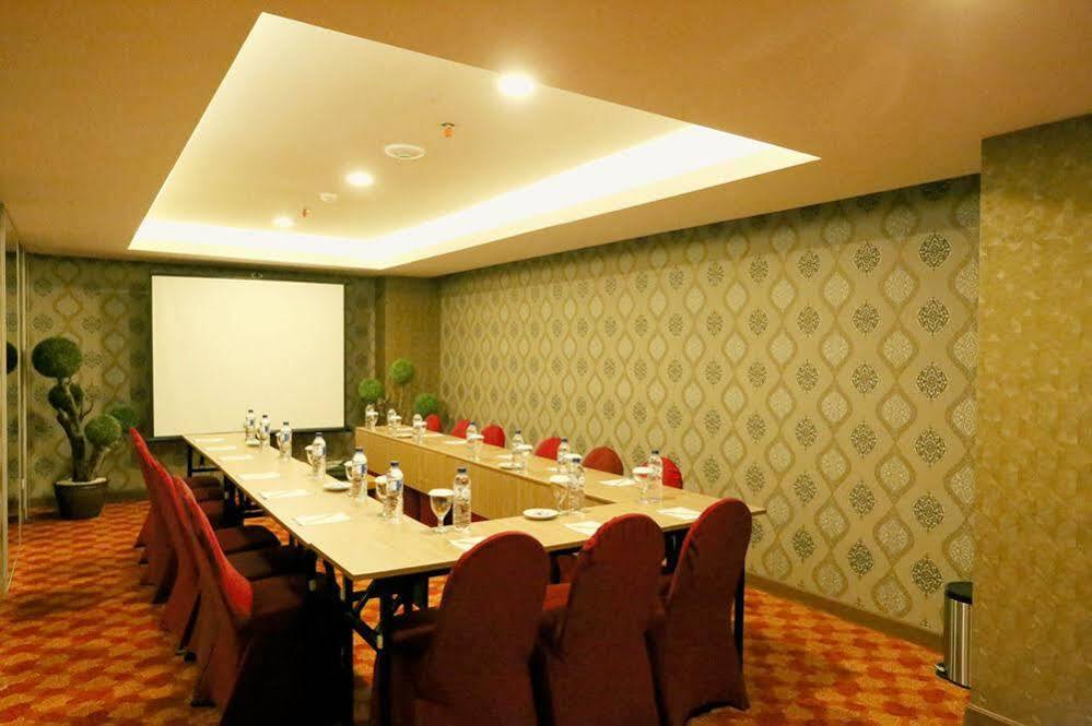 Grand Hap Solo Hotel Luaran gambar